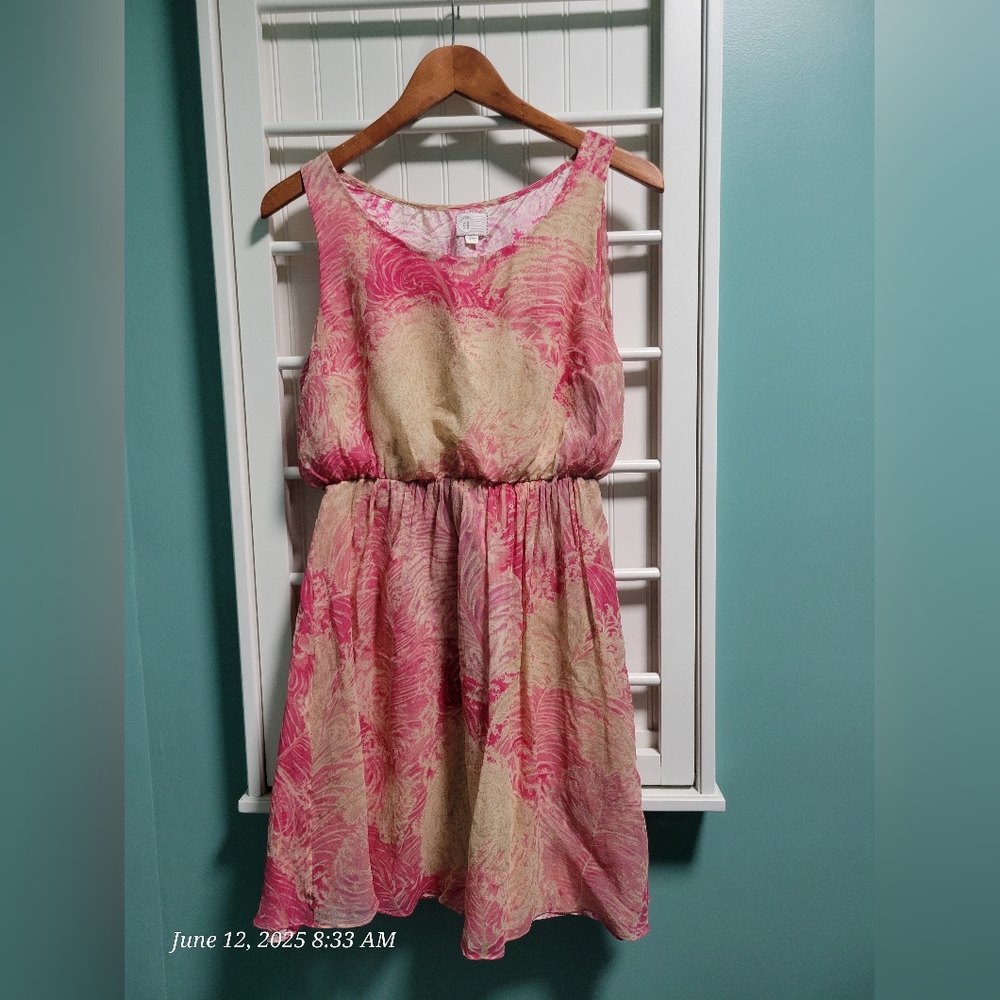 Anthropologie Pink and Gold Sleeveless Scoop Neck Sundress